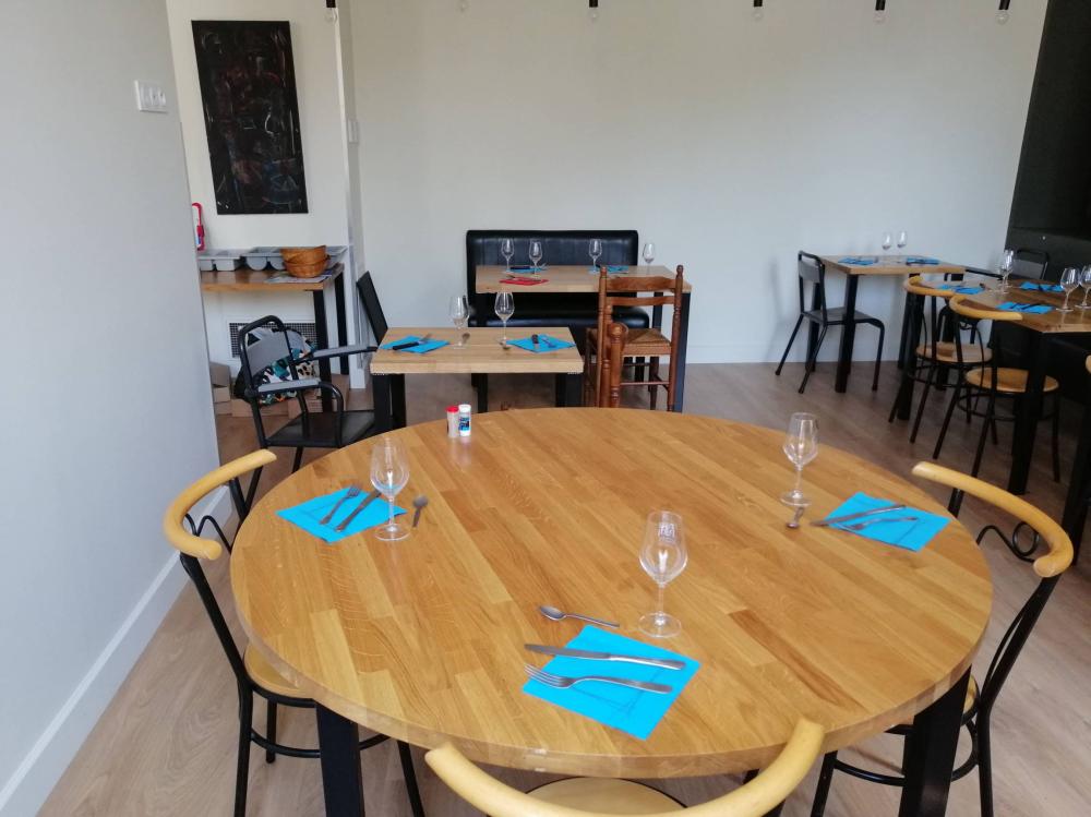 Bar-Restaurant