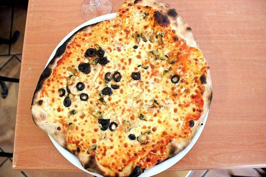 pizzas